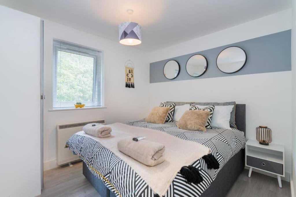 Forest View Apartment- Private Balcony Southampton Esterno foto