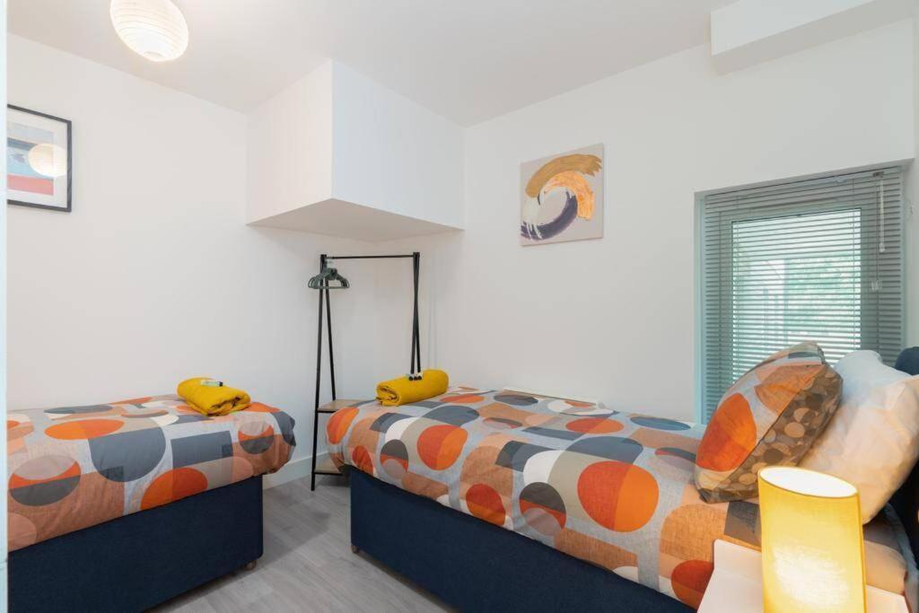 Forest View Apartment- Private Balcony Southampton Esterno foto