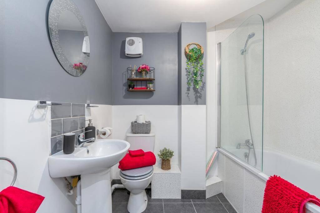 Forest View Apartment- Private Balcony Southampton Esterno foto